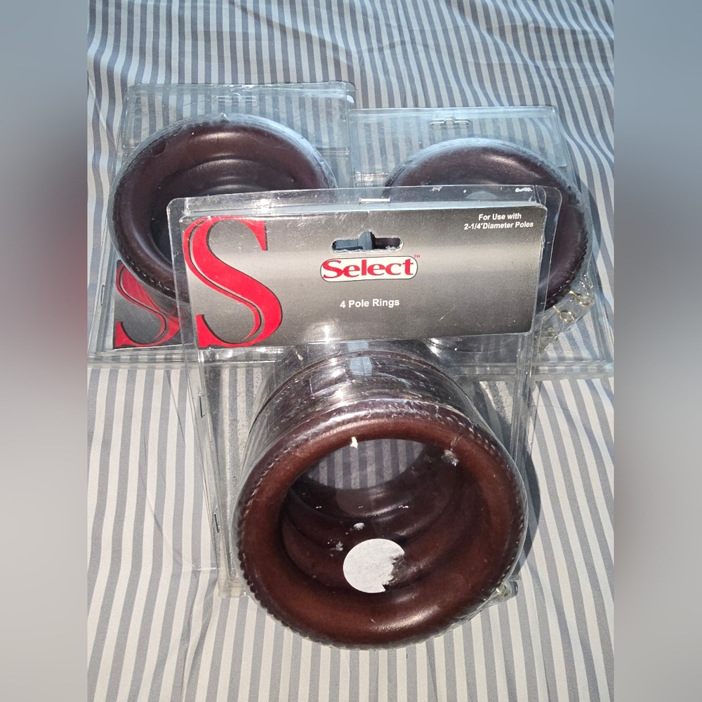 Select 4 Pole Rings